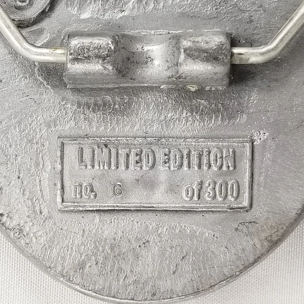 N/A vintage belt